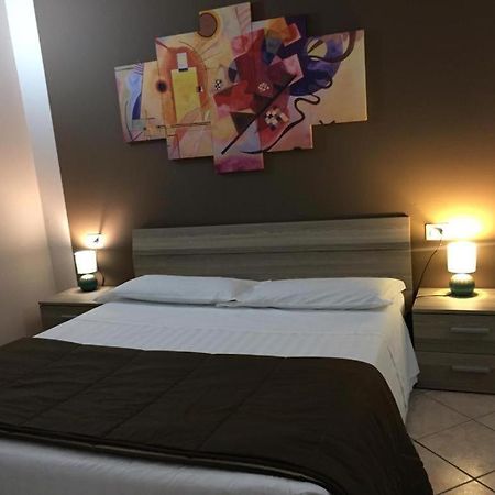 Camera B&B Hotel Parma Kültér fotó
